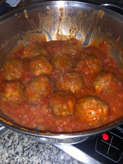 Una foto de Albóndigas al horno con salsa de tomate