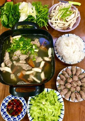 Hình của món Bếp nhà hương #11(lẩu cá thác lác).