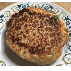 A picture of Easy Pan-fried Daikon-mochi (White radish cake) with Oat Flour.