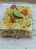 Lasaña fría de aguacate y salmón