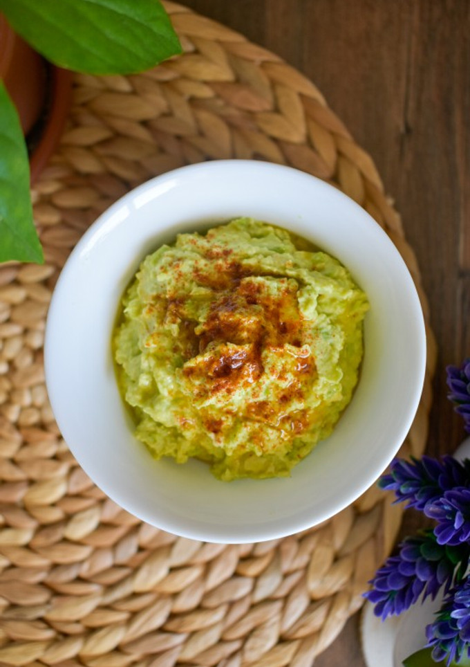 Una foto de Hummus de guisantes fácil