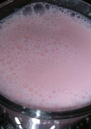 A picture of Strawberries Shake.