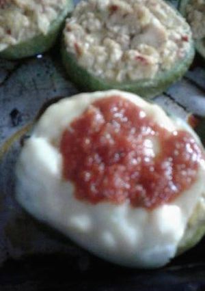 Una foto de Zapallitos rellenos con pollo