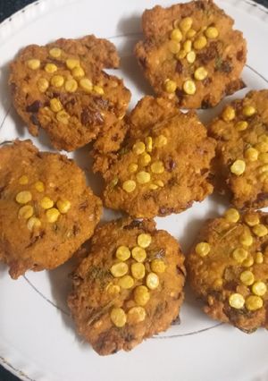 A picture of Masala Vada.