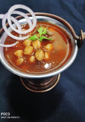A picture of Punjabi Chole.