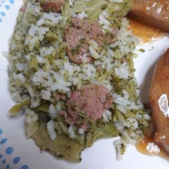 A picture of Broccoli and Rice.