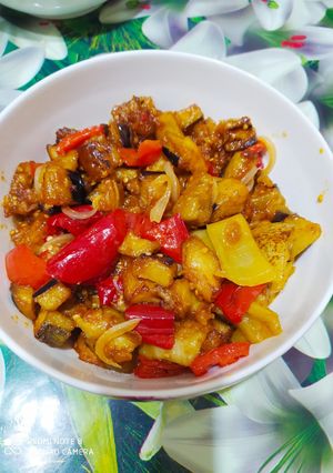 O poză a rețetei Salată din vânătă caldă.