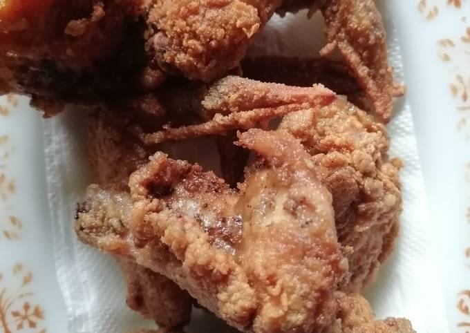 Recipe of Speedy Crispy Fried Chicken Wings