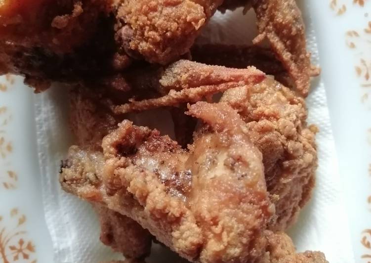 Simple Way to Prepare Favorite Crispy Fried Chicken Wings