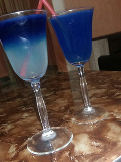 A picture of Electric lemonade.