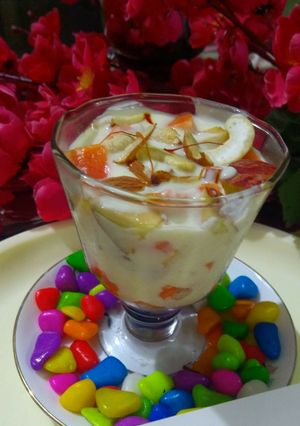 A picture of Mix Fruity Yogurt.