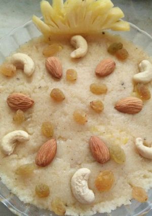 A picture of Pineapple Sheera.