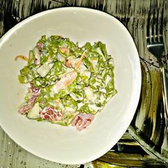 A picture of Salad.