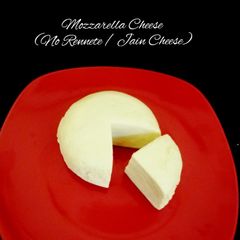 A picture of Mozzarella Cheese.