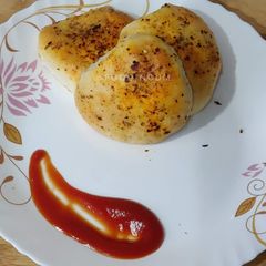 Cheesy Pizza Buns A picture of Cheesy Pizza Buns.