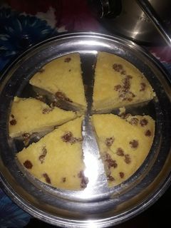 عکسی از دستور کیک کشمشی