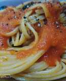 Tallarines con salsa ranchera
