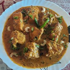A picture of Rui Mohini with Cashewnuts and Fried Onion.