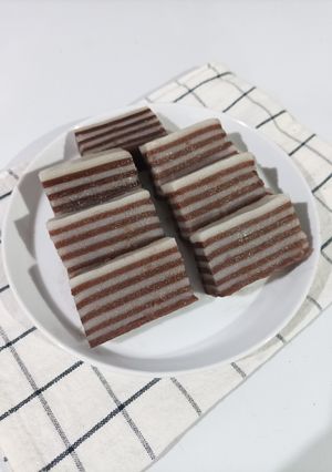 Foto resep Kue Lapis Cokelat Tepung Beras