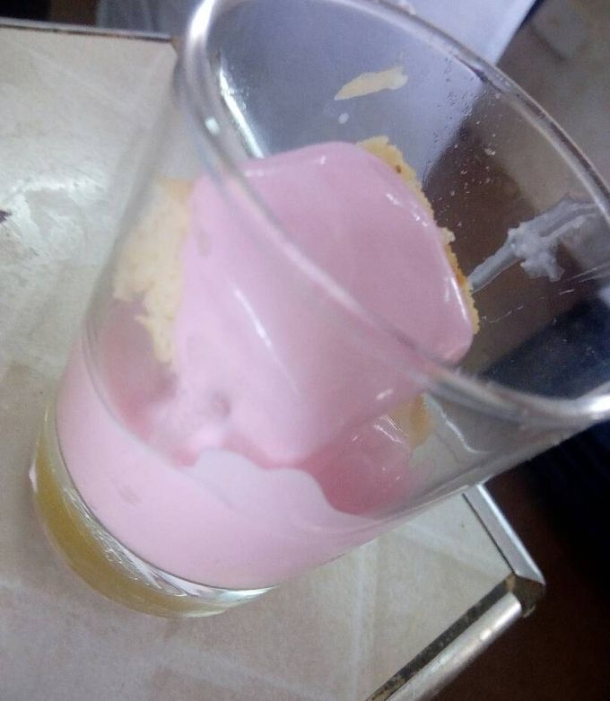 A picture of Trifle.