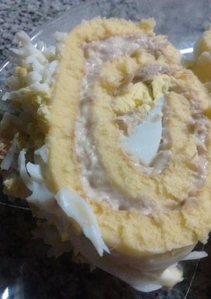 Una foto de Pionono de atún
