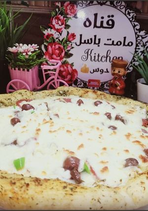 صورة لوصفة البيتزا زي المطاعم 😋