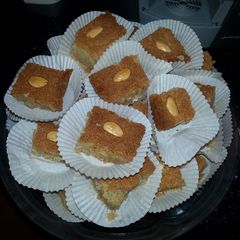 A picture of Pispiti - Greek cake.