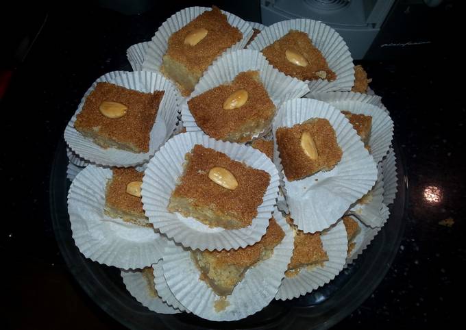 Pispiti - Greek cake