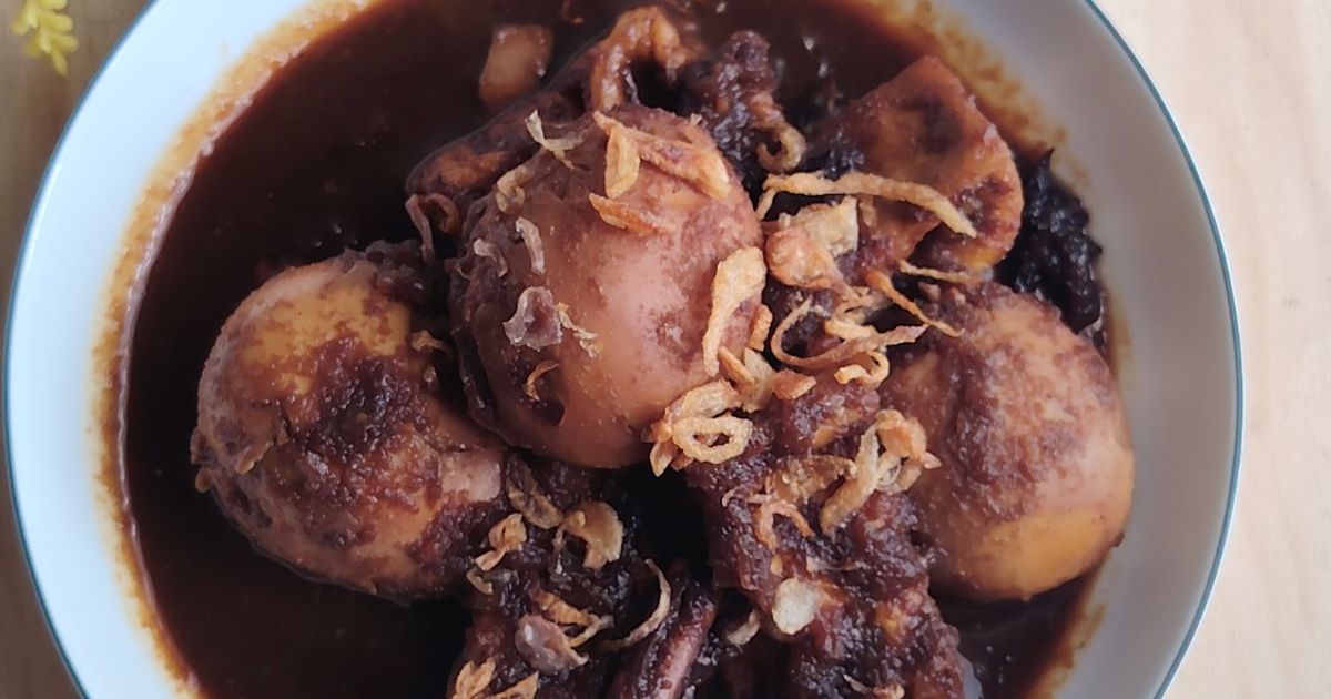 569. Semur Tahu Telur Khas Betawi