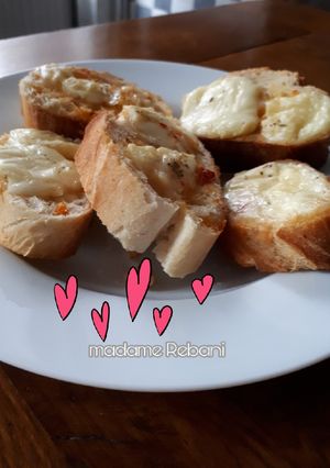 Foto resep Spicy garlic bread