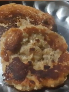 பாசிப்பருப்பு இனிப்பு பேன் கேக் செய்முறை முக்கிய புகைப்படம்