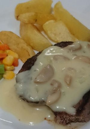 Foto resep Beef Steak with Mushroom Sauce