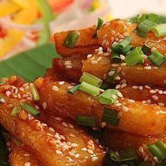A picture of Honey Chili Potatoes.