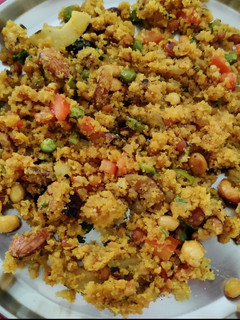 सूजी का शाही उपमा (suji ka shahi upma recipe in Hindi) रेसिपी मुख्य फोटो