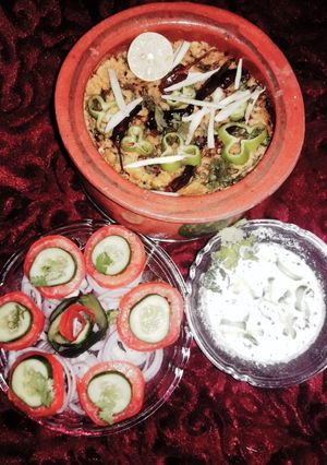 A picture of Mong Anda Trka Masala Dhaba dall.