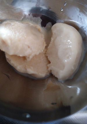 A picture of Apple ice cream.