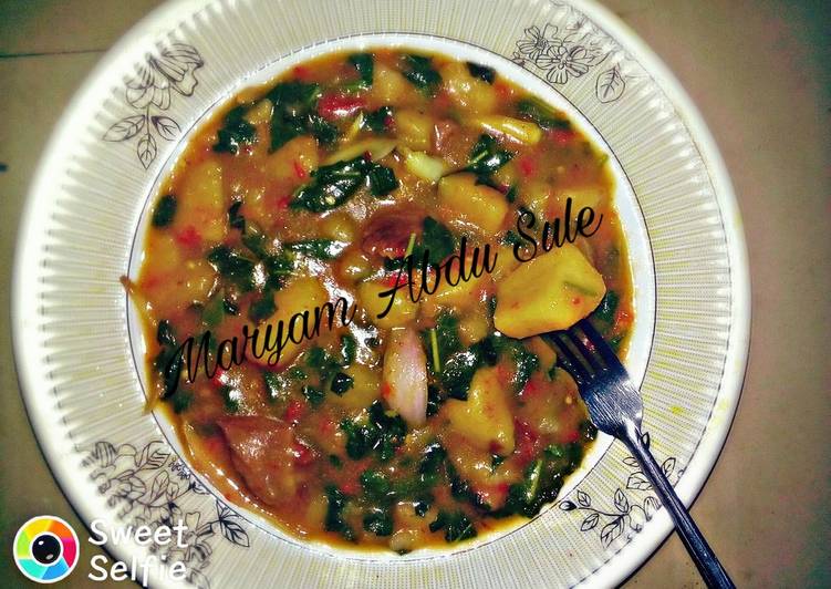 Yam Porridge with Spinach leaves. Step-by step Recipe