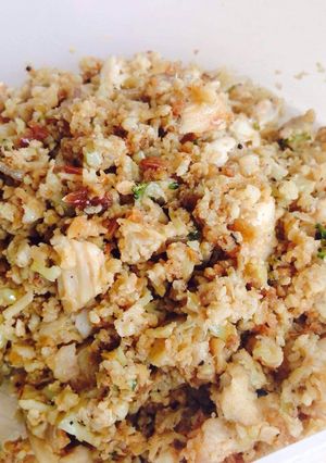 A picture of Cauliflower Rice / Couscous with Chicken.
