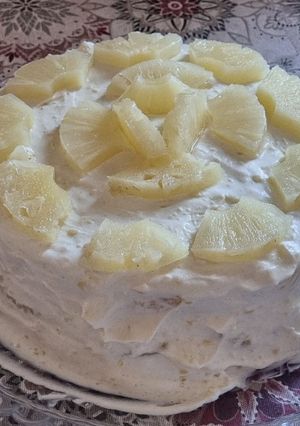 Tej-, tojás-, cukor- és gluténmentesen Piña Colada torta recept fotója