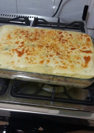 Una foto de Pastel de papa con relleno de atún