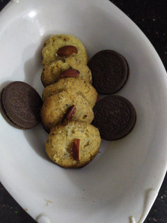 ઓરીઓ કુકીઝ (Orio cookies recipe in gujrati) રેસીપી મુખ્ય ફોટો