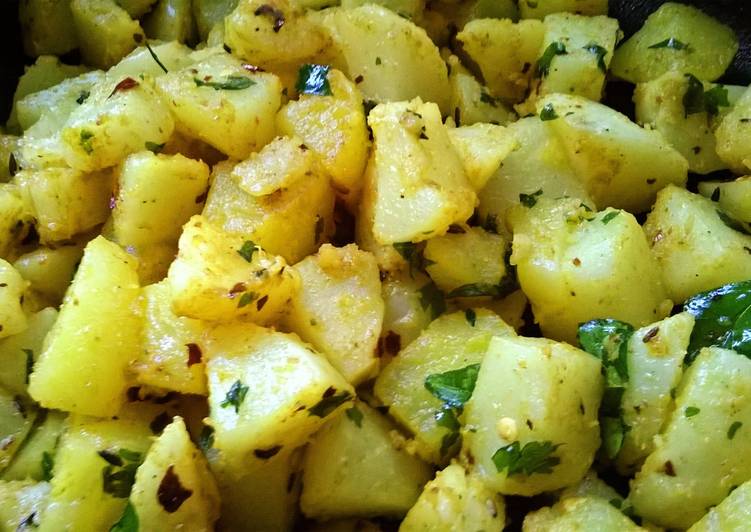 Easiest Way to Prepare Quick Lazy Aaloo Subji Cooking Basics for Newbies