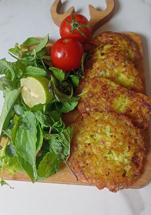 عکسی از دستور کوکو سیب‌زمینی با ریحان