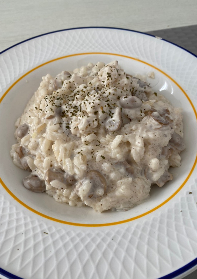Una foto de Arroz carbonara