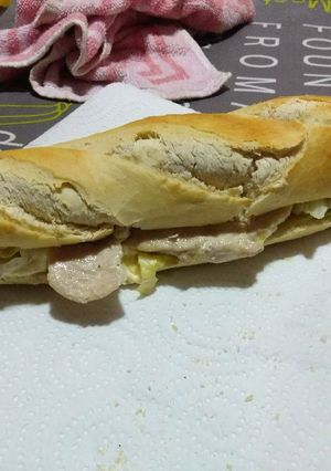 Una foto de Baguette de pollo crujiente