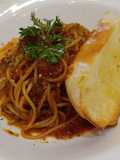 Spaghetti Bolognese Crouton Ala Resto Italia