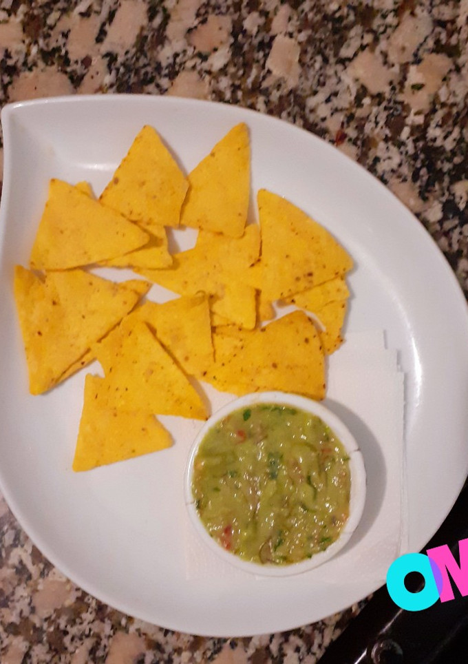 Una foto de Guacamole súper súper fácil👌