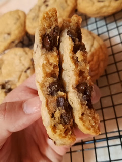 A picture of Chocolate chips cookies.