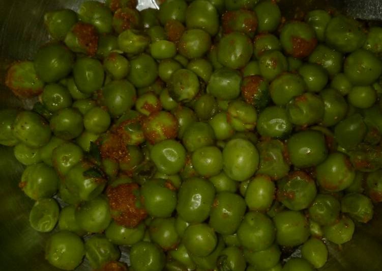 Steps to Make Homemade Masala pea