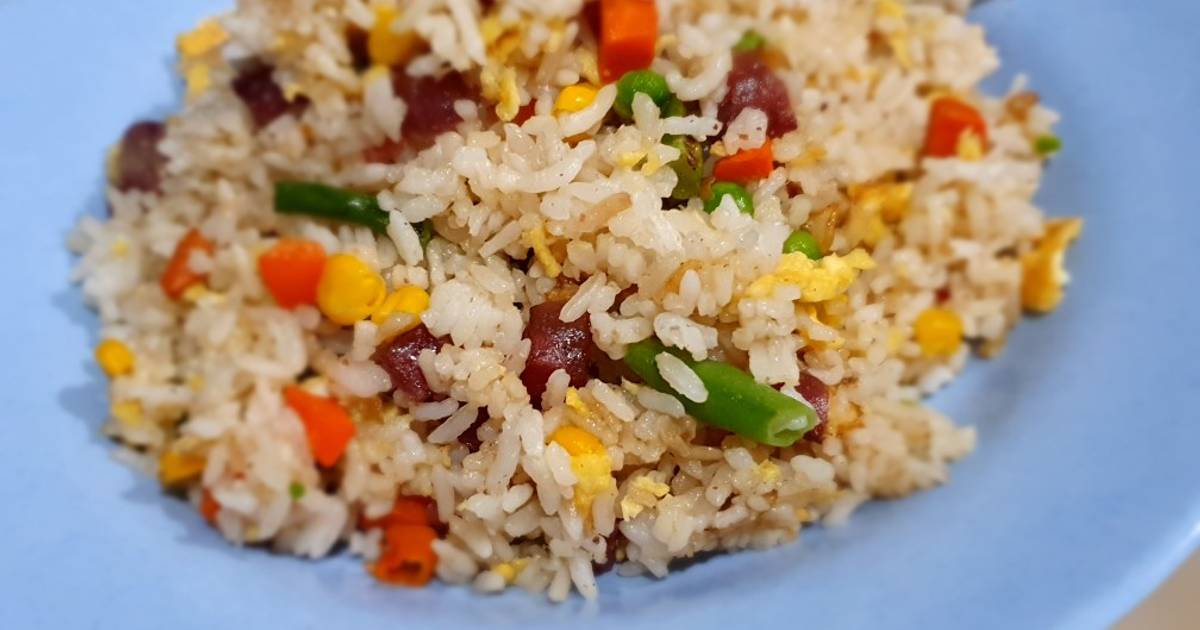 21 resep nasi goreng yang chow enak dan sederhana ala rumahan  Cookpad